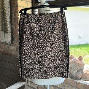 White House Black Market Leopard Print Pencil Skirt